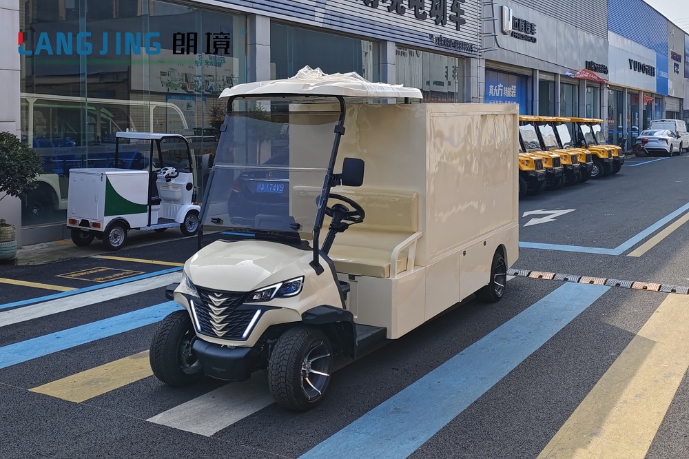 成都Bwin必赢亚洲·2023新款高尔夫箱式电动车上市-乐成案例-电动旅行车|景区旅行车|景区共享车|运营|出租|巡逻车|消防车|电动小火车|燃油旅行车|厂家-Bwin必赢亚洲